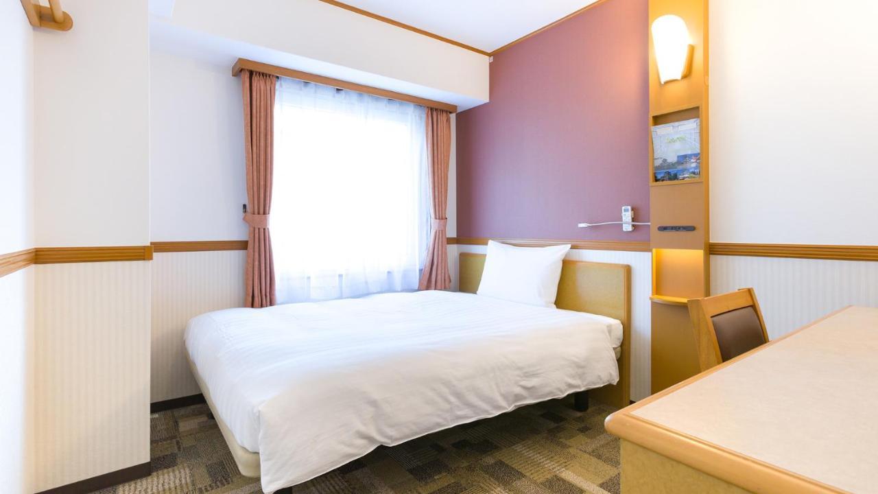 Toyoko Inn Sendai Nishi-Guchi Hirose-Dori Exterior photo