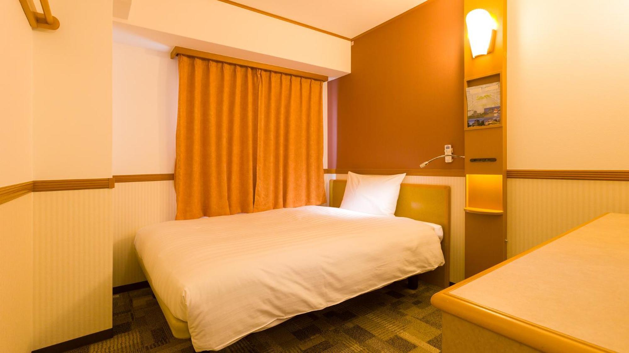 Toyoko Inn Sendai Nishi-Guchi Hirose-Dori Room photo